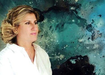 Marina Gadea, ganadora del  I Certamen Internacional  de Pintura Abstracta Mario Saslovsky